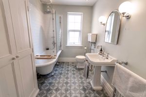 Photo 23- click for photo gallery